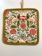 Load image into Gallery viewer, Alma Boheme Handmade - Meadowmere Cork and Cotton Potholder (no pocket)