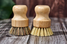 Load image into Gallery viewer, Desesh - Bamboo Handle-less Dish Scrubbing Brush (Plastic Free)
