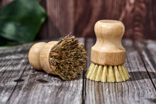 Load image into Gallery viewer, Desesh - Bamboo Handle-less Dish Scrubbing Brush (Plastic Free)

